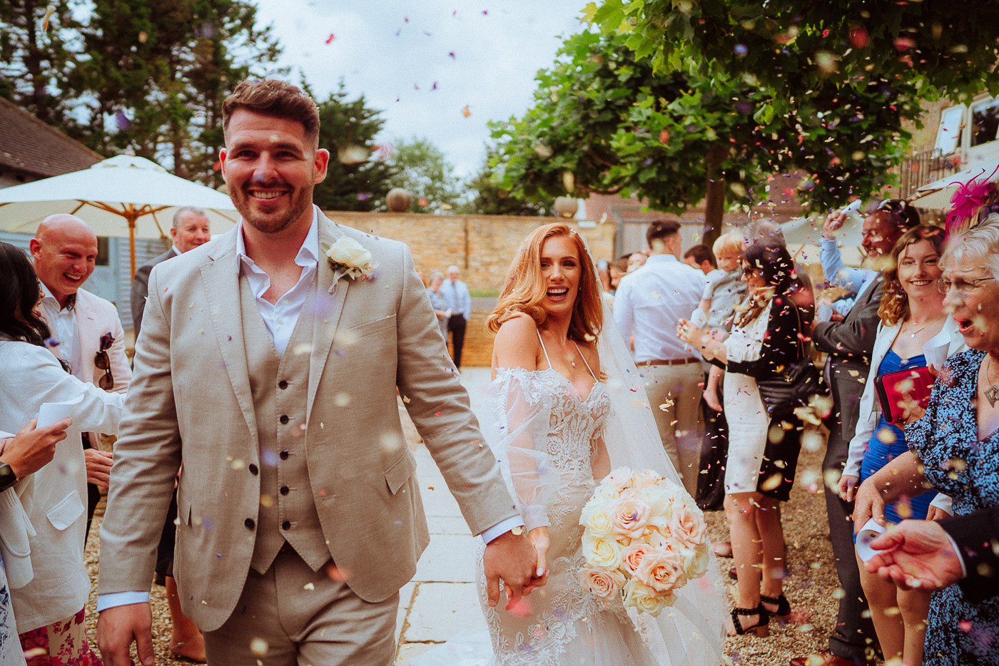 LAPSTONE BARN WEDDING PHOTOGRAPHY 001 LAPSTONE BARN WEDDING PHOTOGRAPHY 001
